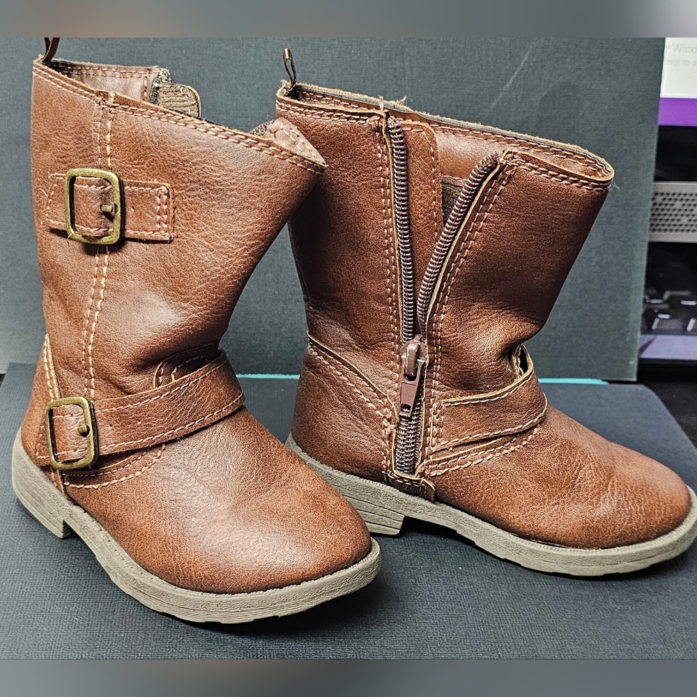 Girls Carters boots